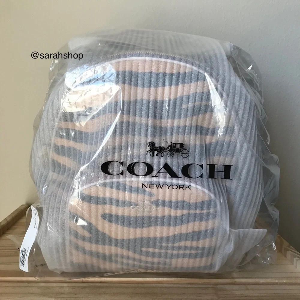 ✅Coach backpack